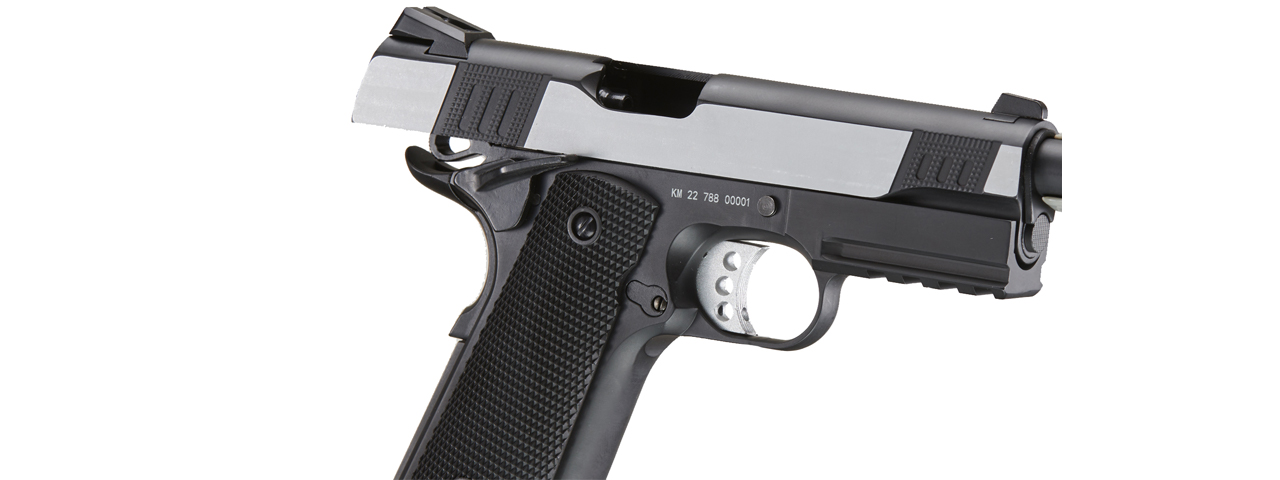 Double Bell M1911 Green Gas Blowback Airsoft Pistol w/ Silver Slide (Color: Black)