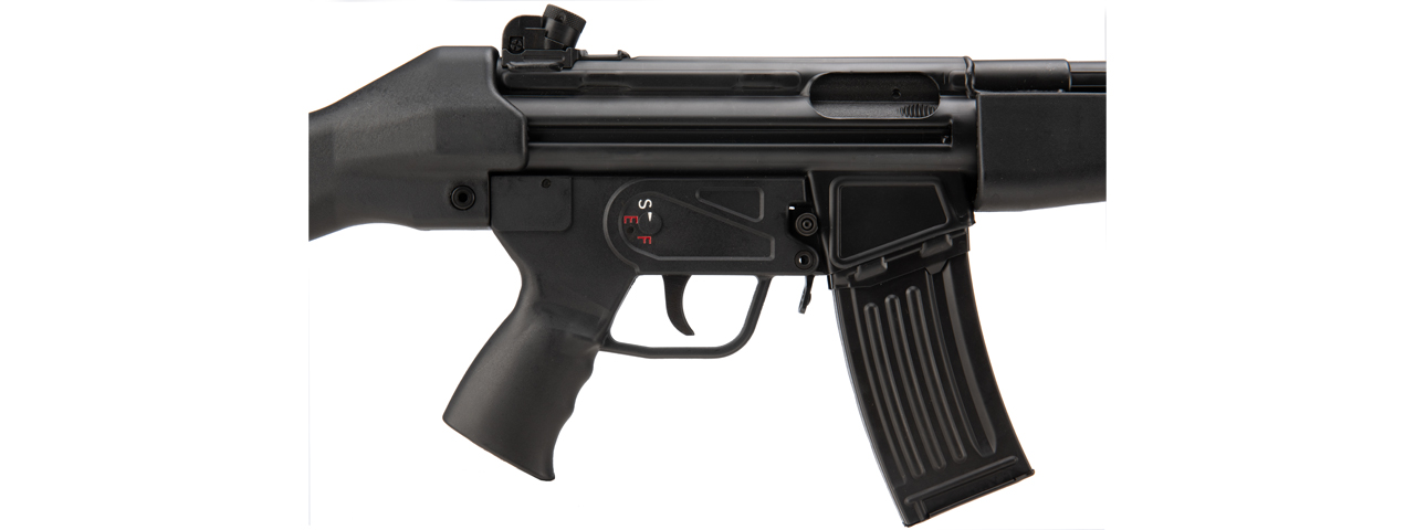 LCT LK-53A2 Full Metal Electric Blowback Airsoft AEG (Color: Black)