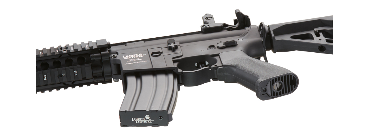 Lancer Tactical Proline Raider M4 AEG Rifle with Delta Stock (Color: Black)