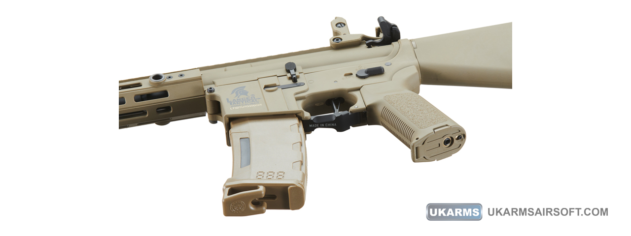 Lancer Tactical Gen 3 Hellion 7" M-LOK Airsoft AEG Rifle w/ Stubby Stock (Color: Tan) - Click Image to Close