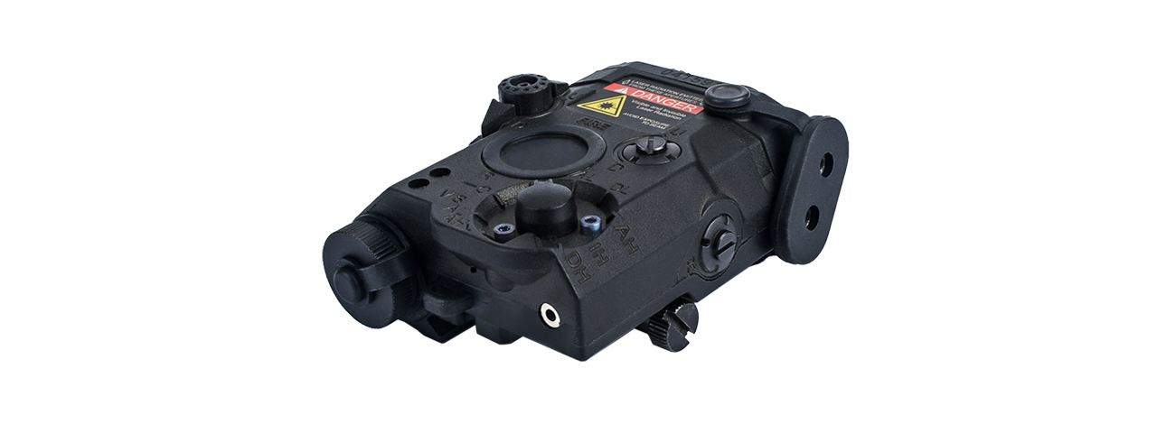 ACW LA-5 PEQ15 Illuminator with Flashlight and Visible and IR Red Laser - Black - Click Image to Close