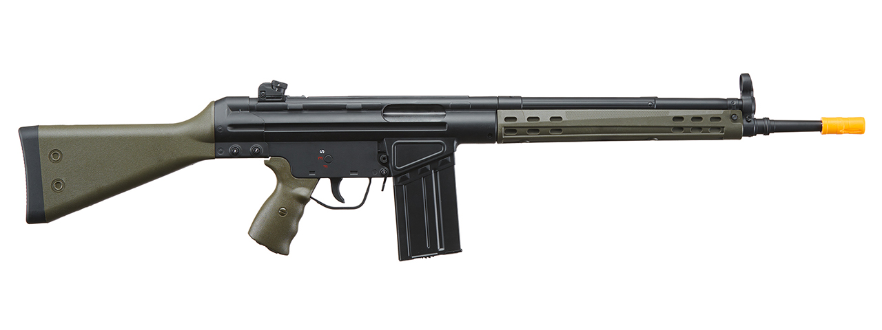 Classic Army CA-A3 Full Size Airsoft AEG (Color: OD Green) - Click Image to Close