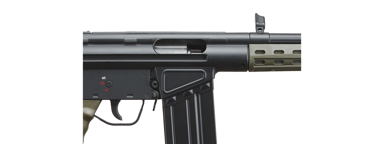 Classic Army CA-A3 Full Size Airsoft AEG (Color: OD Green) - Click Image to Close