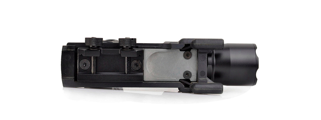 EX202B M910A VERTICAL FOREGRIP WEAPONLIGHT (BLACK)