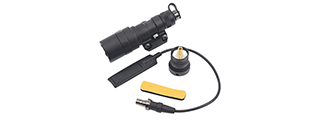 NE04024-BK M300B MINI SCOUT LIGHT (BLACK)