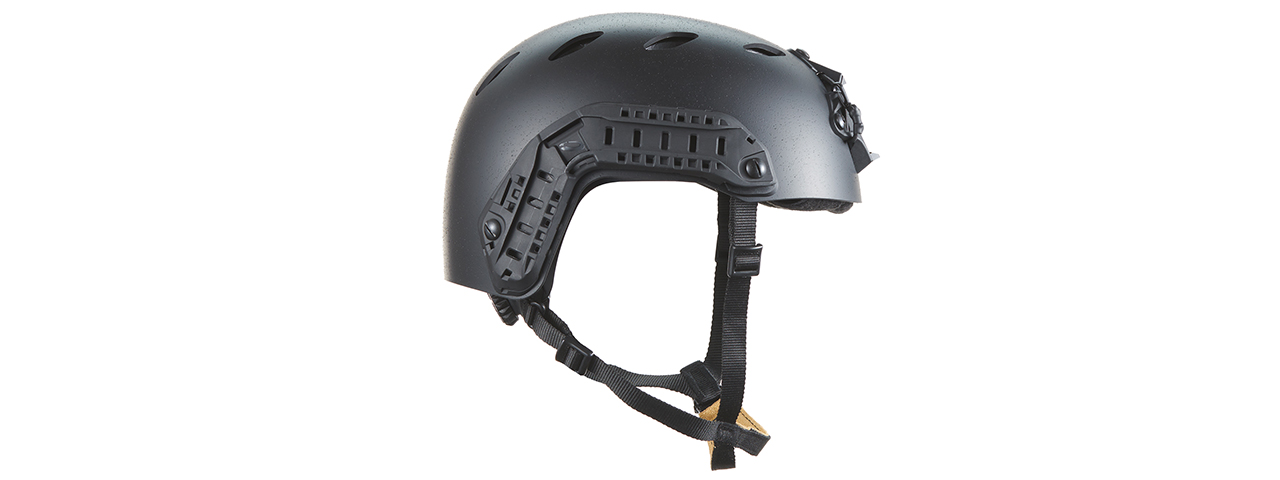 FMA Fast SF Tactical Helmet w/ Half Mask Attachment - (Black/M)