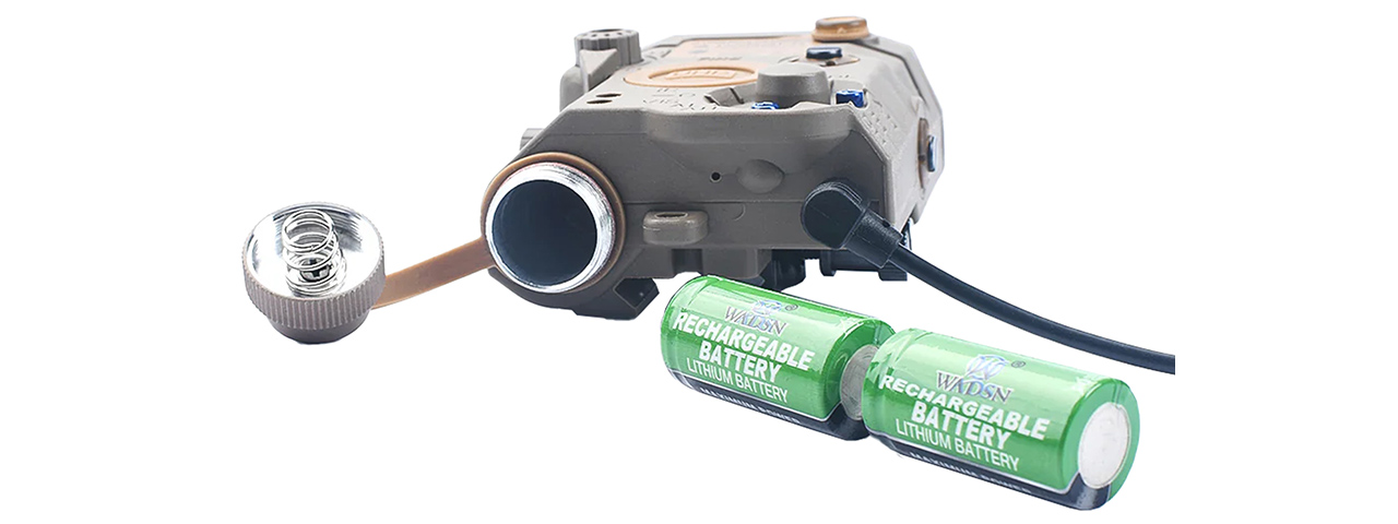 Atlas Custom Works PEQ15 LA5-C UHP Integrated Dual Color Laser w/ Flashlight - (Dark Earth)