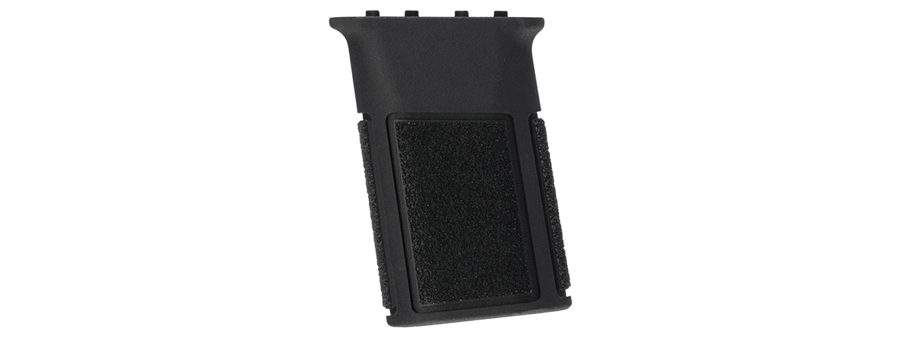 B5 Systems Vertical M-LOK Grip - (Black) B5 Systems Vertical M-LOK Grip - (Black)