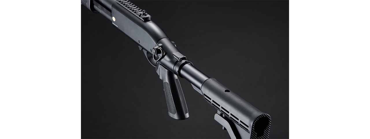 Golden Eagle M8871 3/6-Shot Pump Action CO2 Gas Airsoft Shotgun w/ Ghost Ring Iron Sights & M4 Crane Stock - (Black)