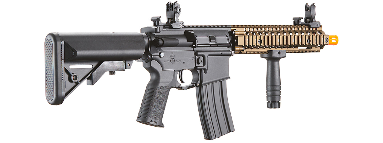 Lancer Tactical Gen 2 Raider M4 Airsoft AEG Rifle (Color: Black & Tan)